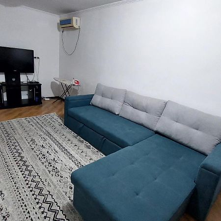 Apartment On Toktogula Bishkek Luaran gambar