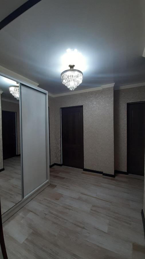 Apartment On Toktogula Bishkek Luaran gambar