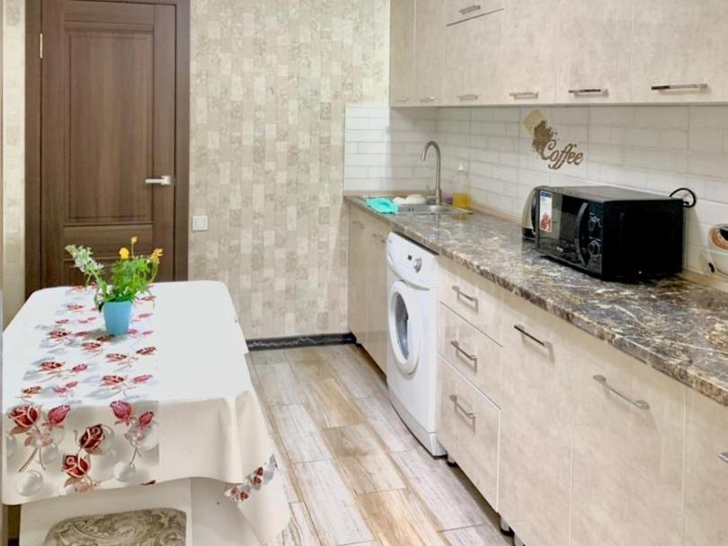 Apartment On Toktogula Bishkek Luaran gambar